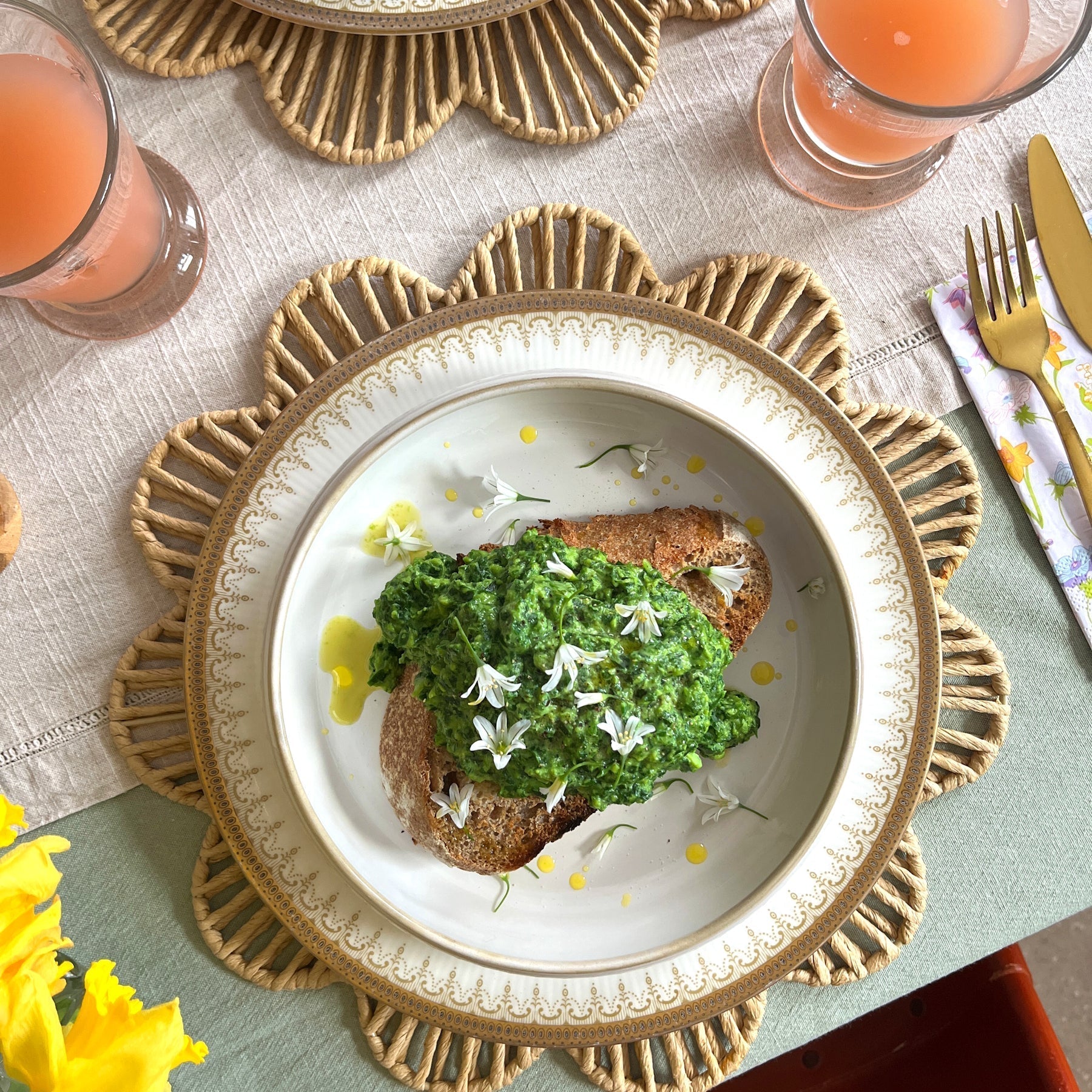 Ella Kitto's Green Wild Garlic Scrambled Eggs